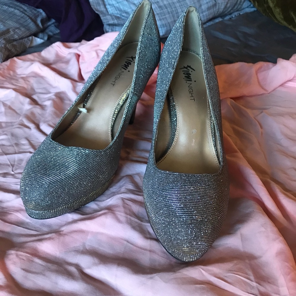 Sparkly heels!